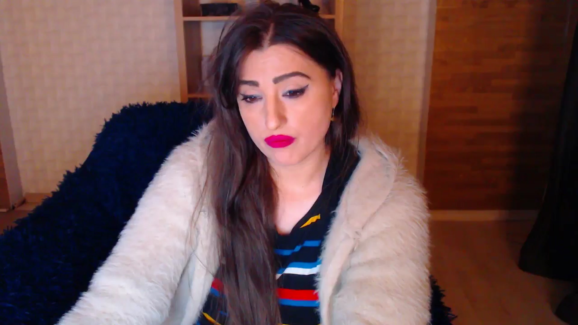 Gallery image thumbnail from HotRebbecca's myfreecams stream on, 05/20/2025, 24:48 image 12 of 20