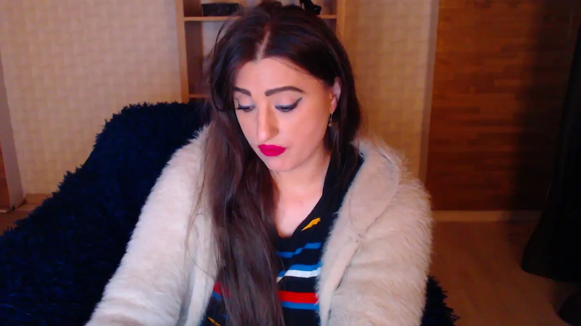 Gallery image thumbnail from HotRebbecca's myfreecams stream on, 05/20/2025, 24:48 image 15 of 20