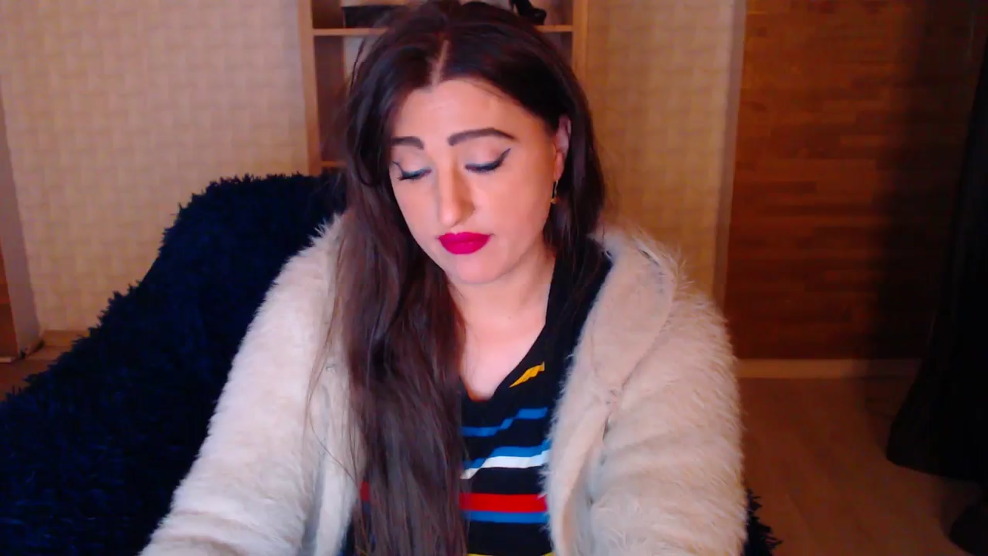 Gallery image thumbnail from HotRebbecca's myfreecams stream on, 05/20/2025, 24:48 image 6 of 20