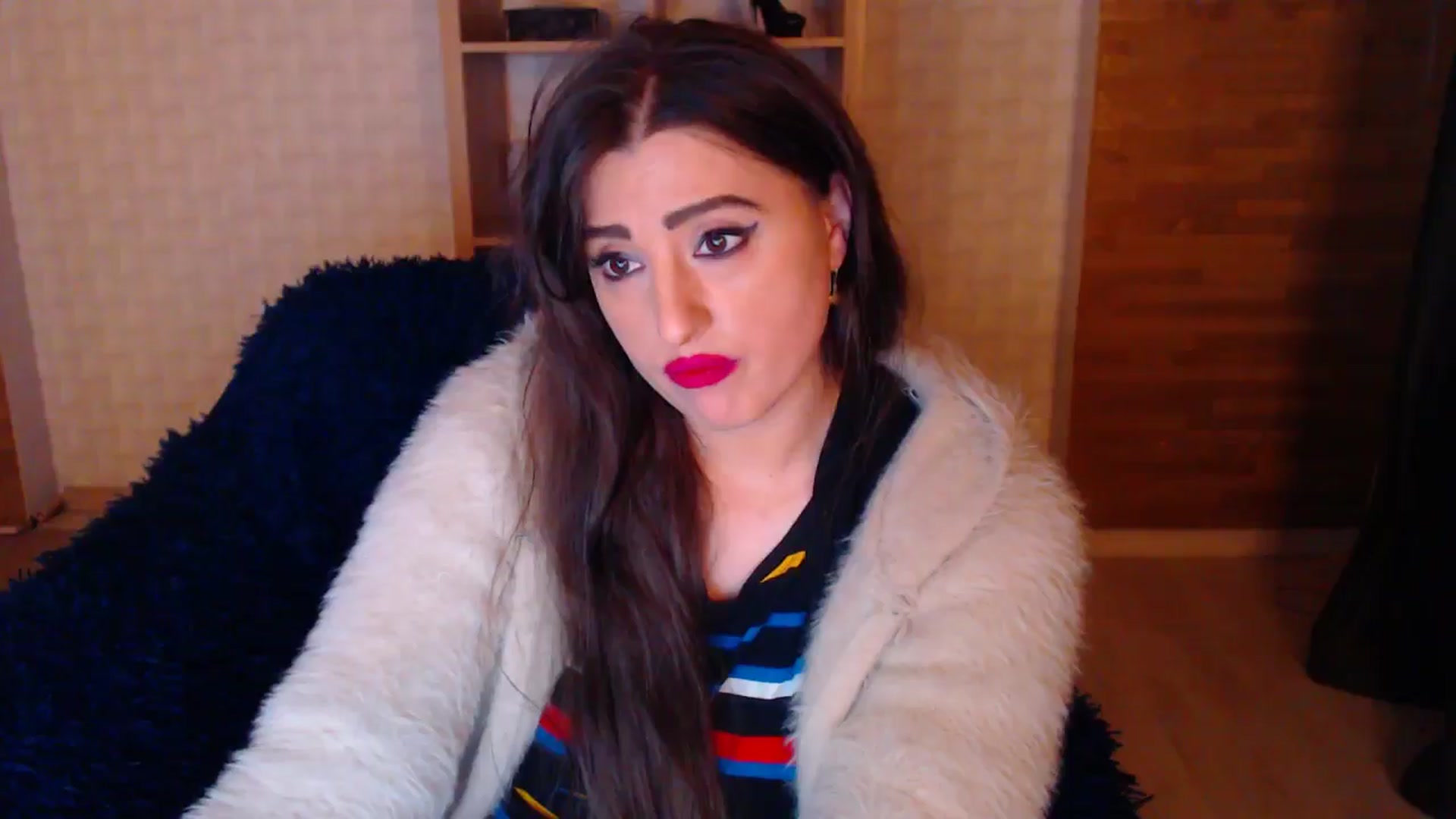 Gallery image thumbnail from HotRebbecca's myfreecams stream on, 05/20/2025, 24:48 image 18 of 20