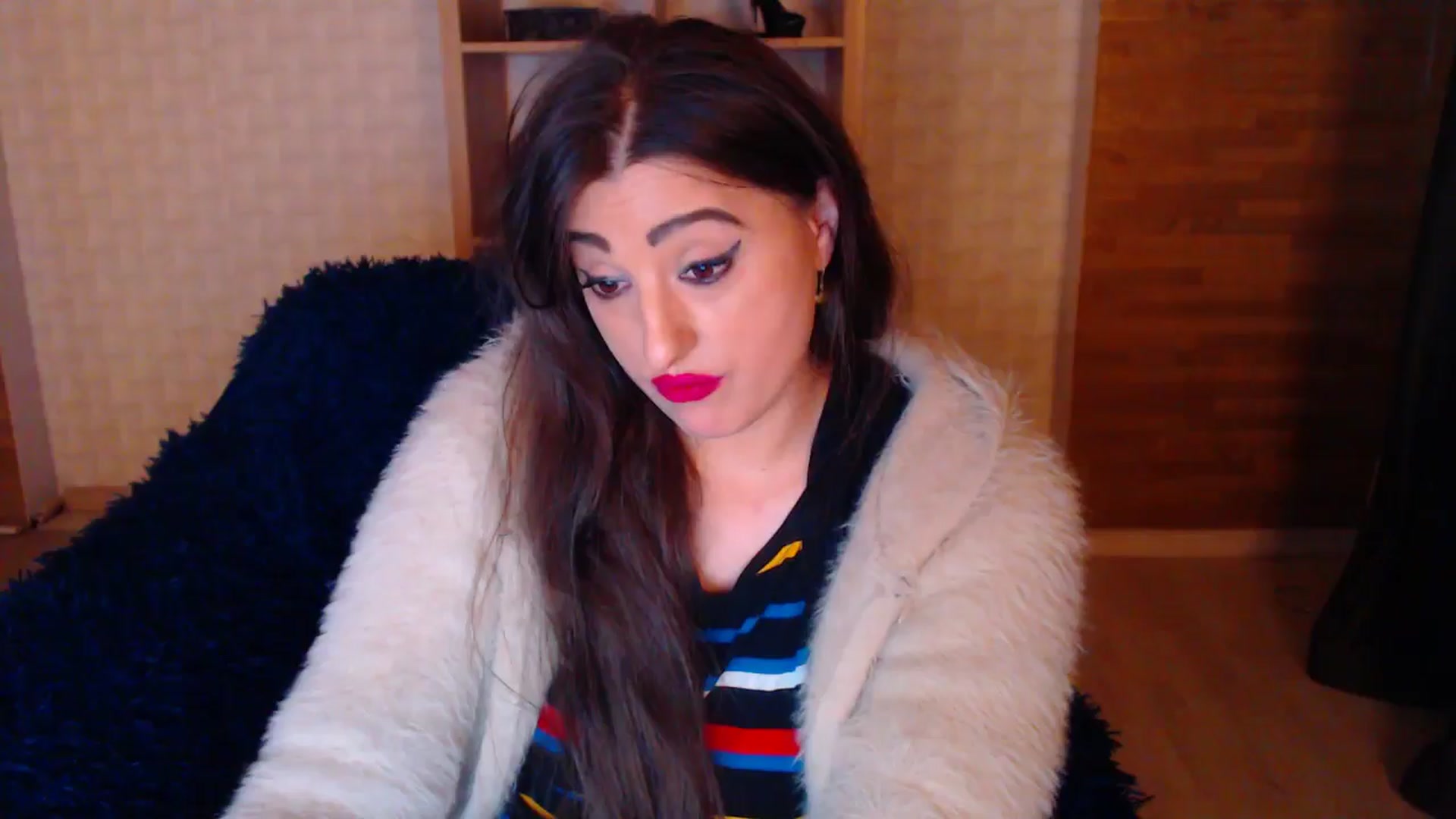 Gallery image thumbnail from HotRebbecca's myfreecams stream on, 05/20/2025, 24:48 image 17 of 20