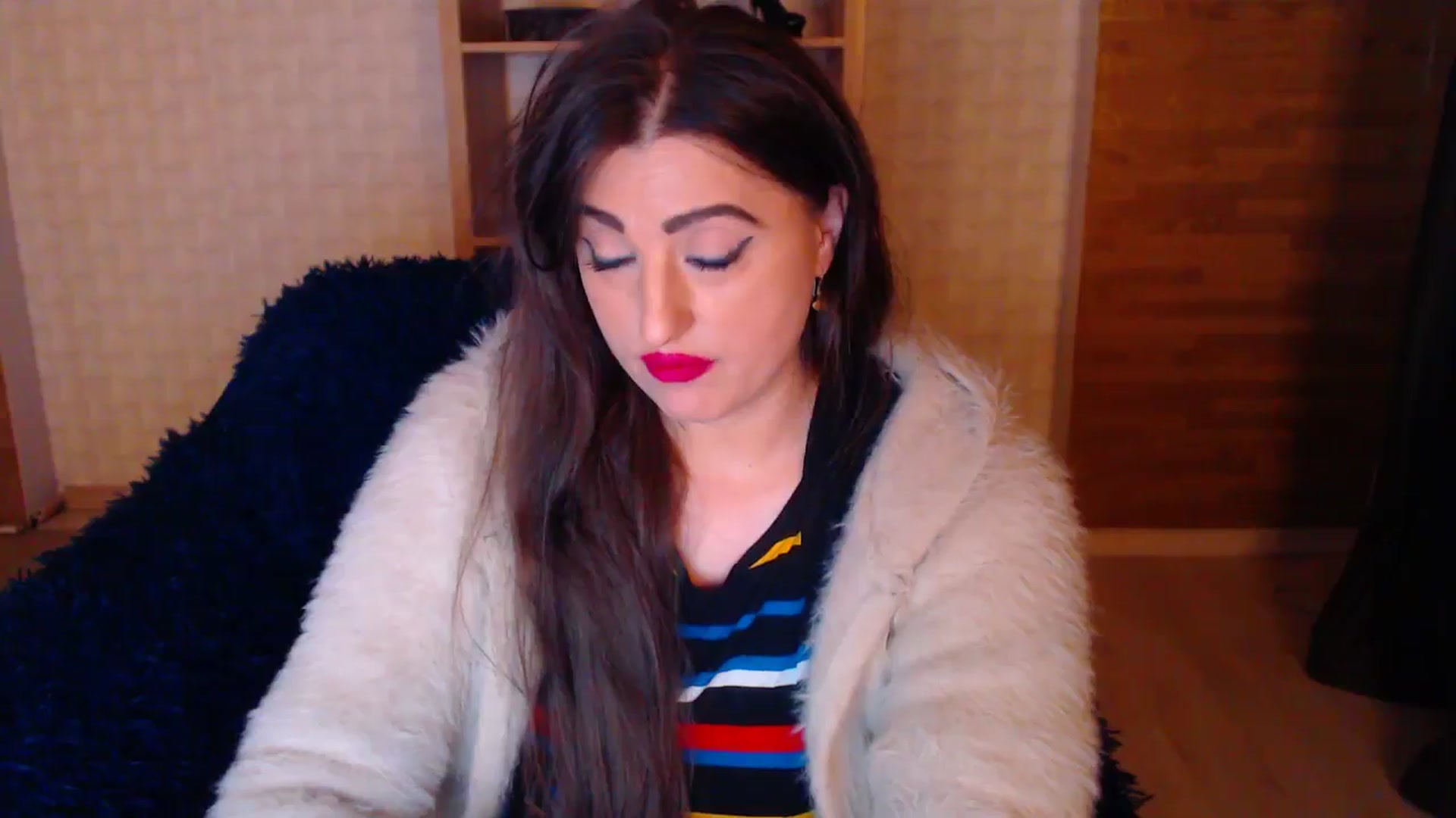 Gallery image thumbnail from HotRebbecca's myfreecams stream on, 05/20/2025, 24:48 image 7 of 20