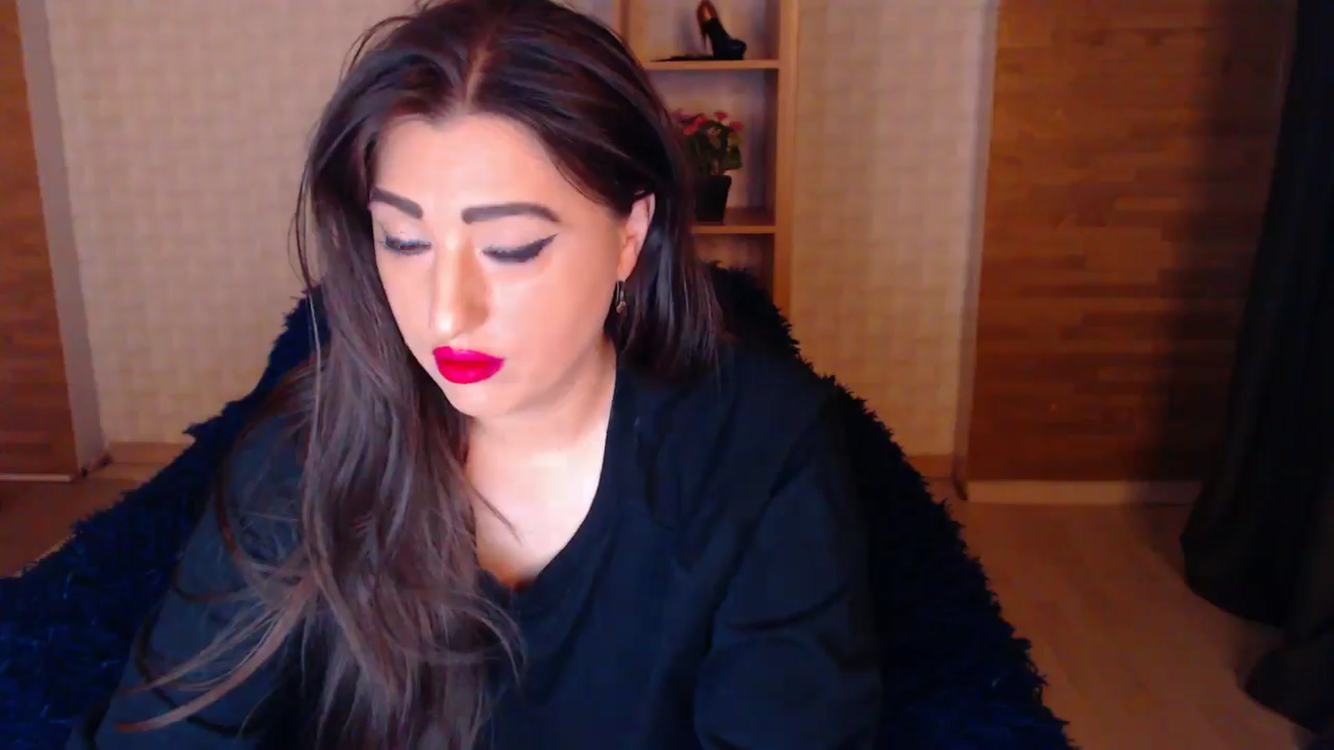 Gallery image thumbnail from HotRebbecca's myfreecams stream on, 05/21/2025, 20:36 image 8 of 20