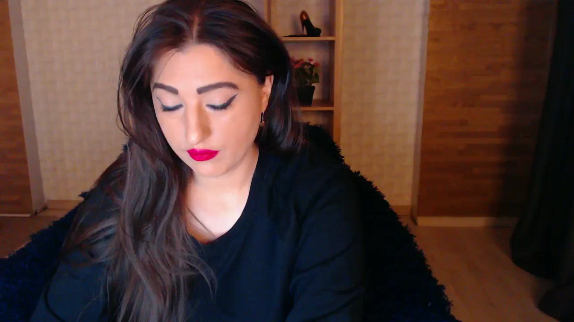 Gallery image thumbnail from HotRebbecca's myfreecams stream on, 05/21/2025, 20:36 image 7 of 20