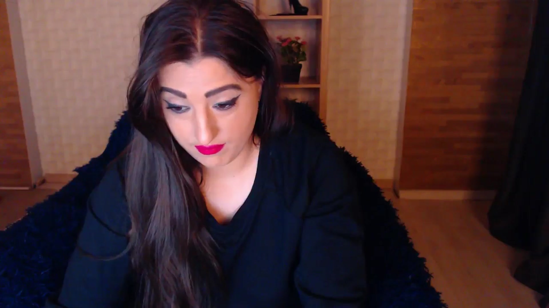 Gallery image thumbnail from HotRebbecca's myfreecams stream on, 05/21/2025, 20:36 image 15 of 20