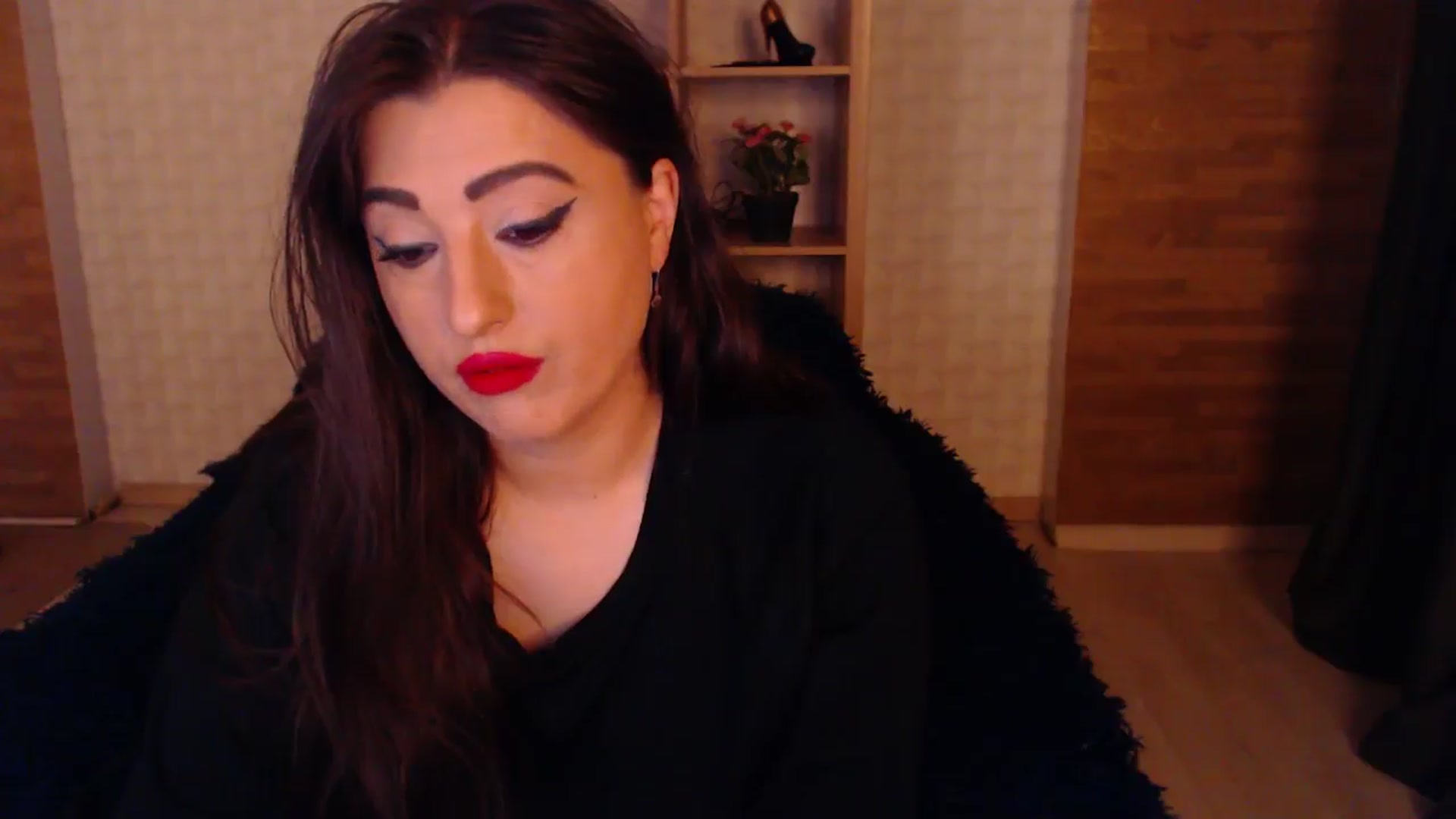 Gallery image thumbnail from HotRebbecca's myfreecams stream on, 05/21/2025, 20:36 image 9 of 20