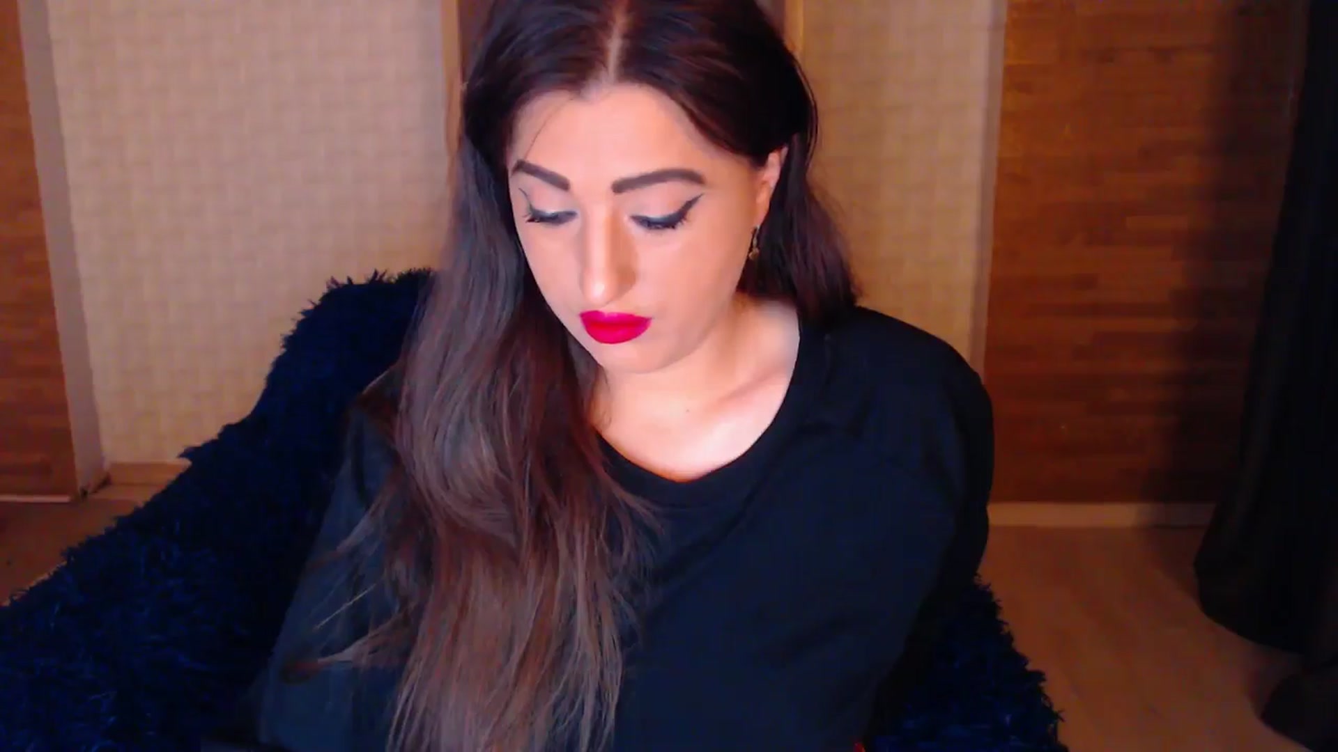 Gallery image thumbnail from HotRebbecca's myfreecams stream on, 05/21/2025, 20:36 image 10 of 20
