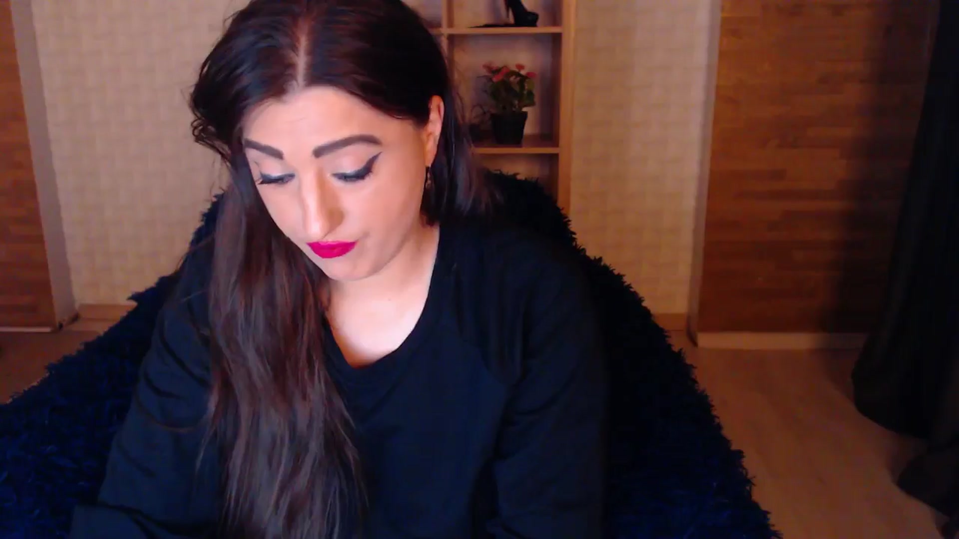 Gallery image thumbnail from HotRebbecca's myfreecams stream on, 05/21/2025, 20:36 image 18 of 20