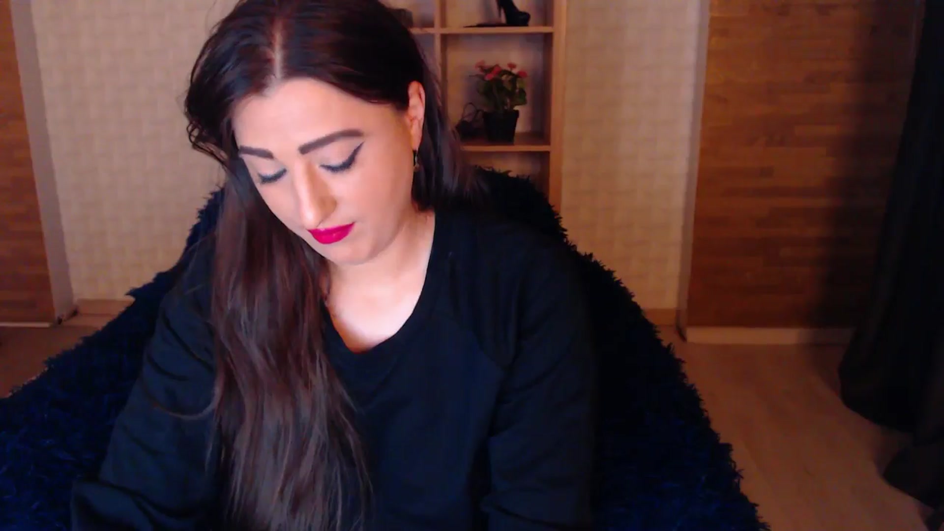 Gallery image thumbnail from HotRebbecca's myfreecams stream on, 05/21/2025, 20:36 image 19 of 20