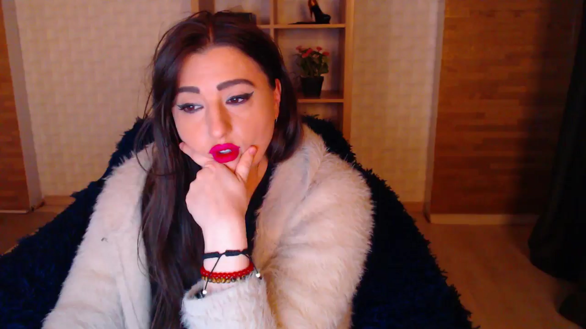 Gallery image thumbnail from HotRebbecca's myfreecams stream on, 05/21/2025, 23:18 image 11 of 20