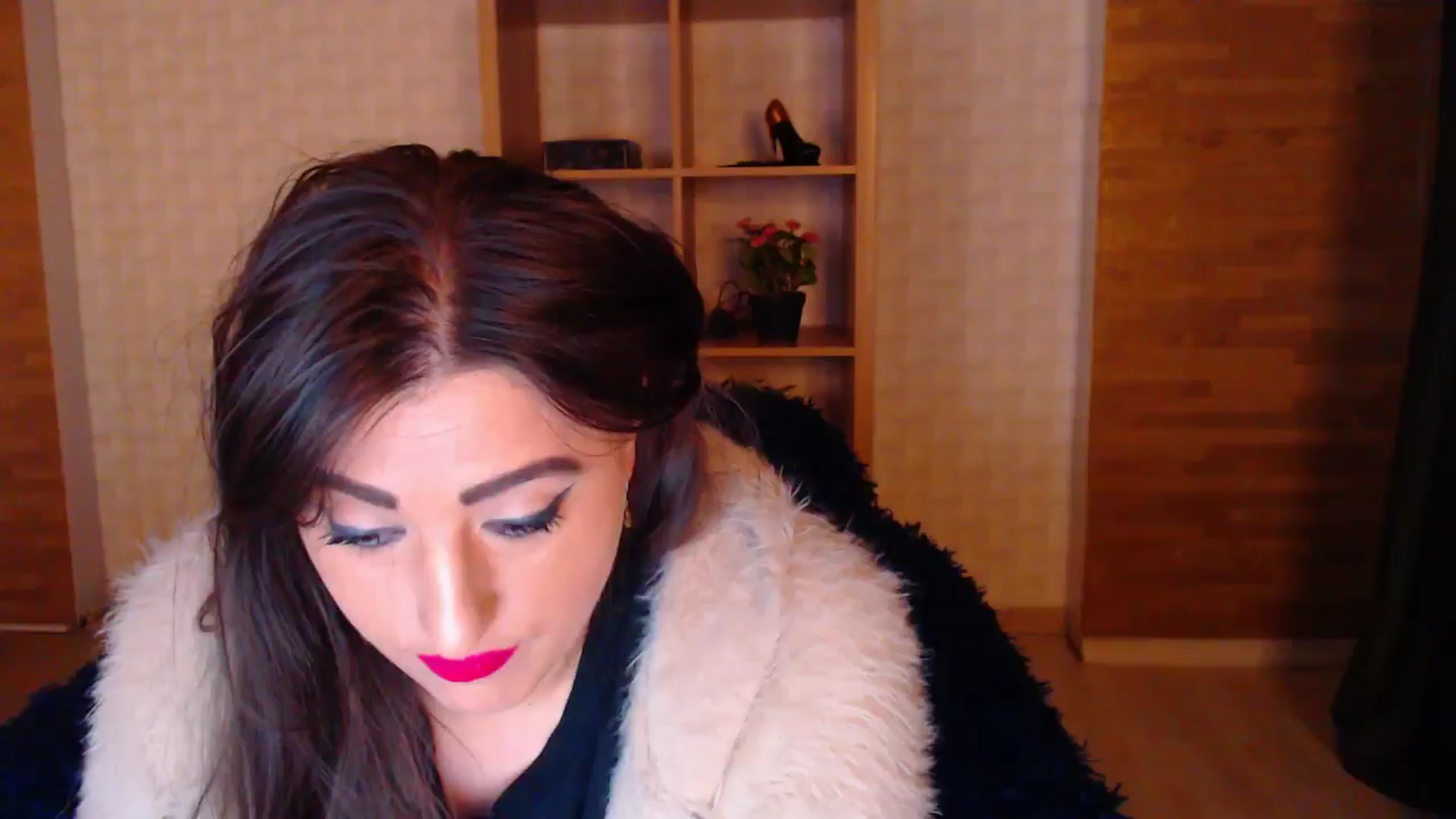 Gallery image thumbnail from HotRebbecca's myfreecams stream on, 05/21/2025, 23:18 image 15 of 20