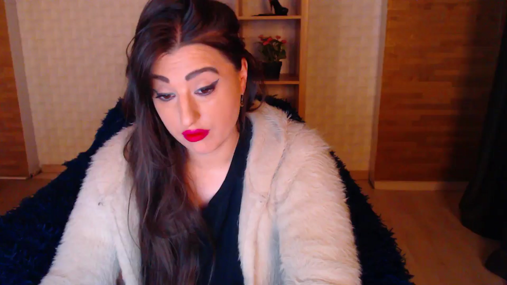 Gallery image thumbnail from HotRebbecca's myfreecams stream on, 05/21/2025, 23:18 image 18 of 20