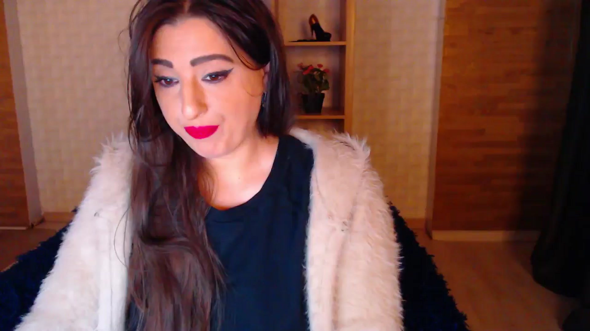 Gallery image thumbnail from HotRebbecca's myfreecams stream on, 05/21/2025, 23:18 image 8 of 20