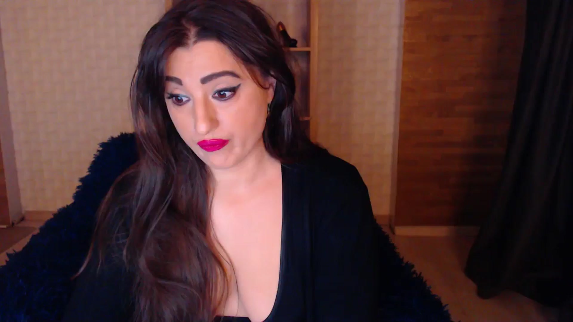 Gallery image thumbnail from HotRebbecca's myfreecams stream on, 05/24/2025, 20:17 image 16 of 20
