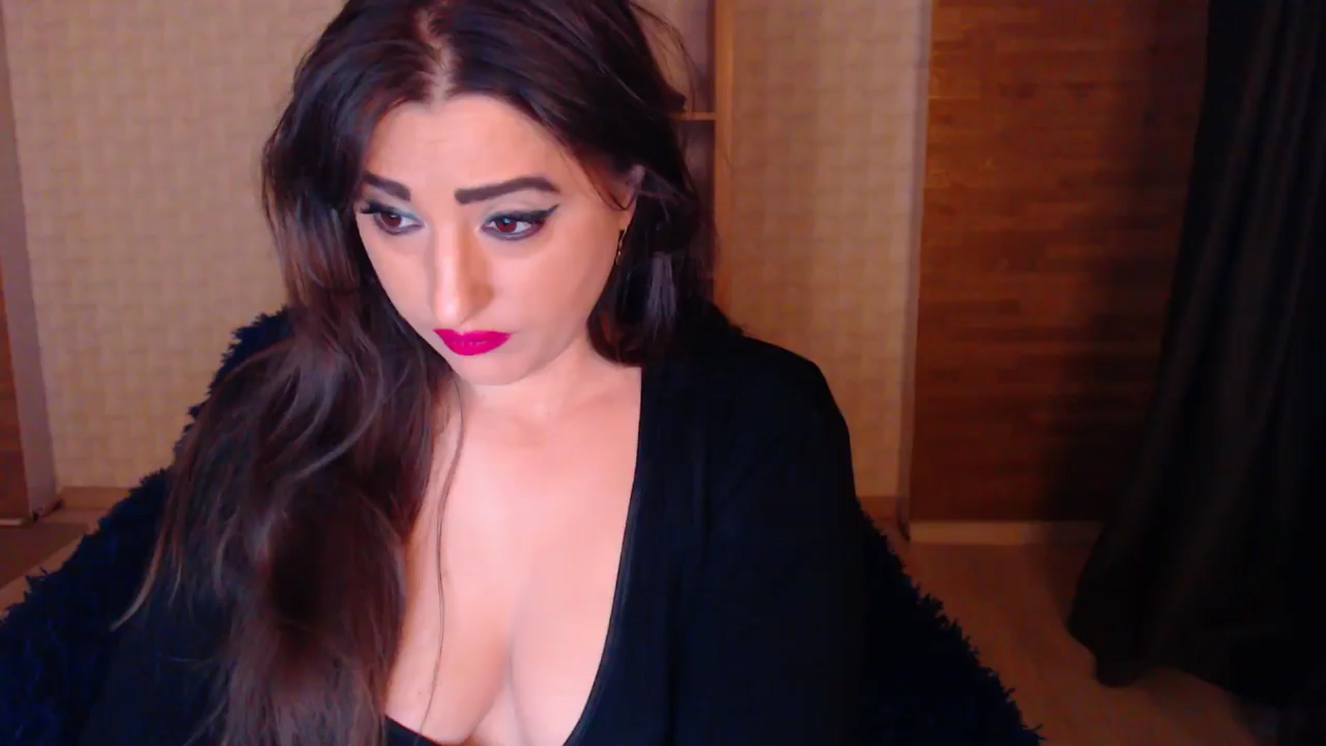 Gallery image thumbnail from HotRebbecca's myfreecams stream on, 05/24/2025, 20:17 image 14 of 20