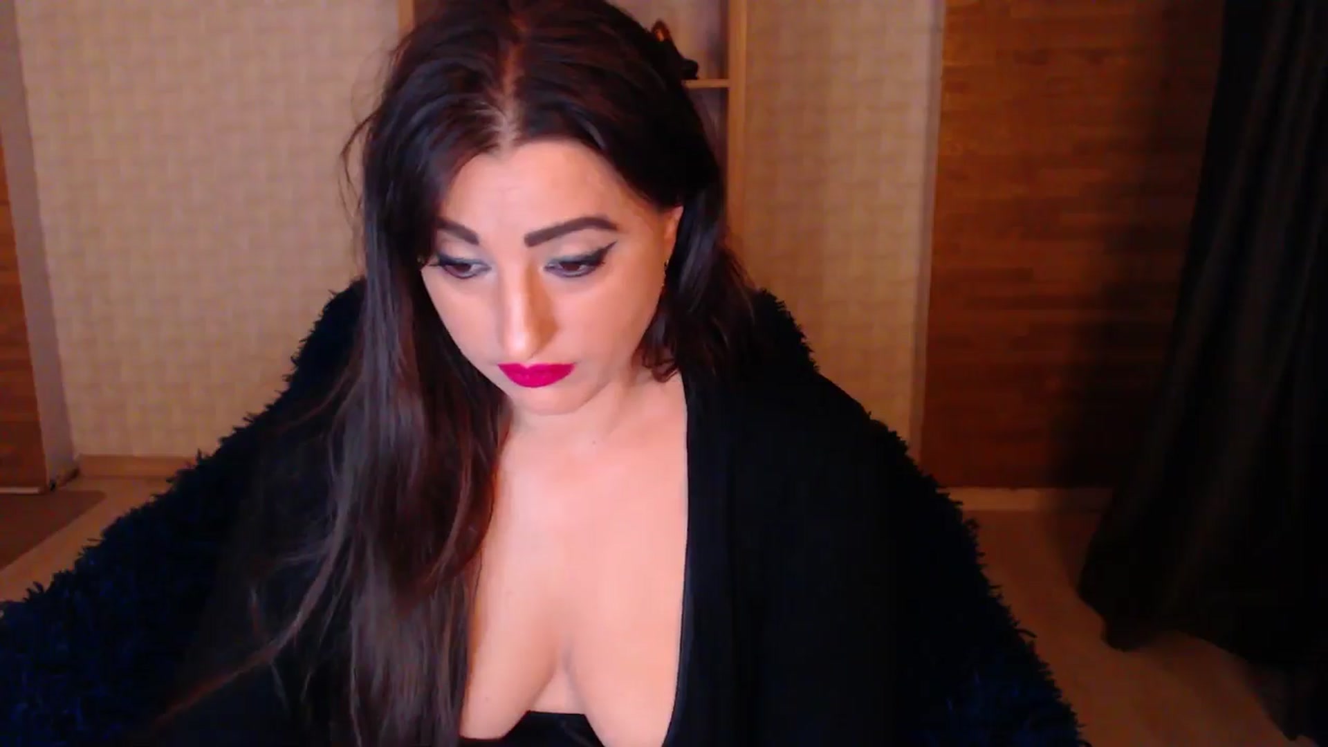 Gallery image thumbnail from HotRebbecca's myfreecams stream on, 05/25/2025, 01:45 image 2 of 20