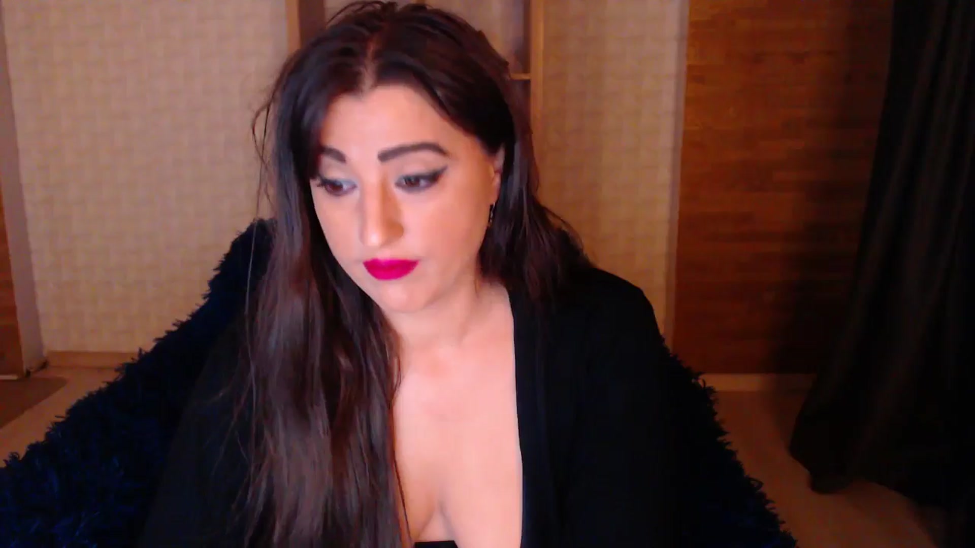 Gallery image thumbnail from HotRebbecca's myfreecams stream on, 05/25/2025, 01:45 image 6 of 20