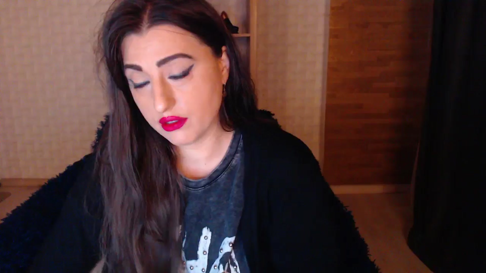 Gallery image thumbnail from HotRebbecca's myfreecams stream on, 05/26/2025, 02:48 image 7 of 20