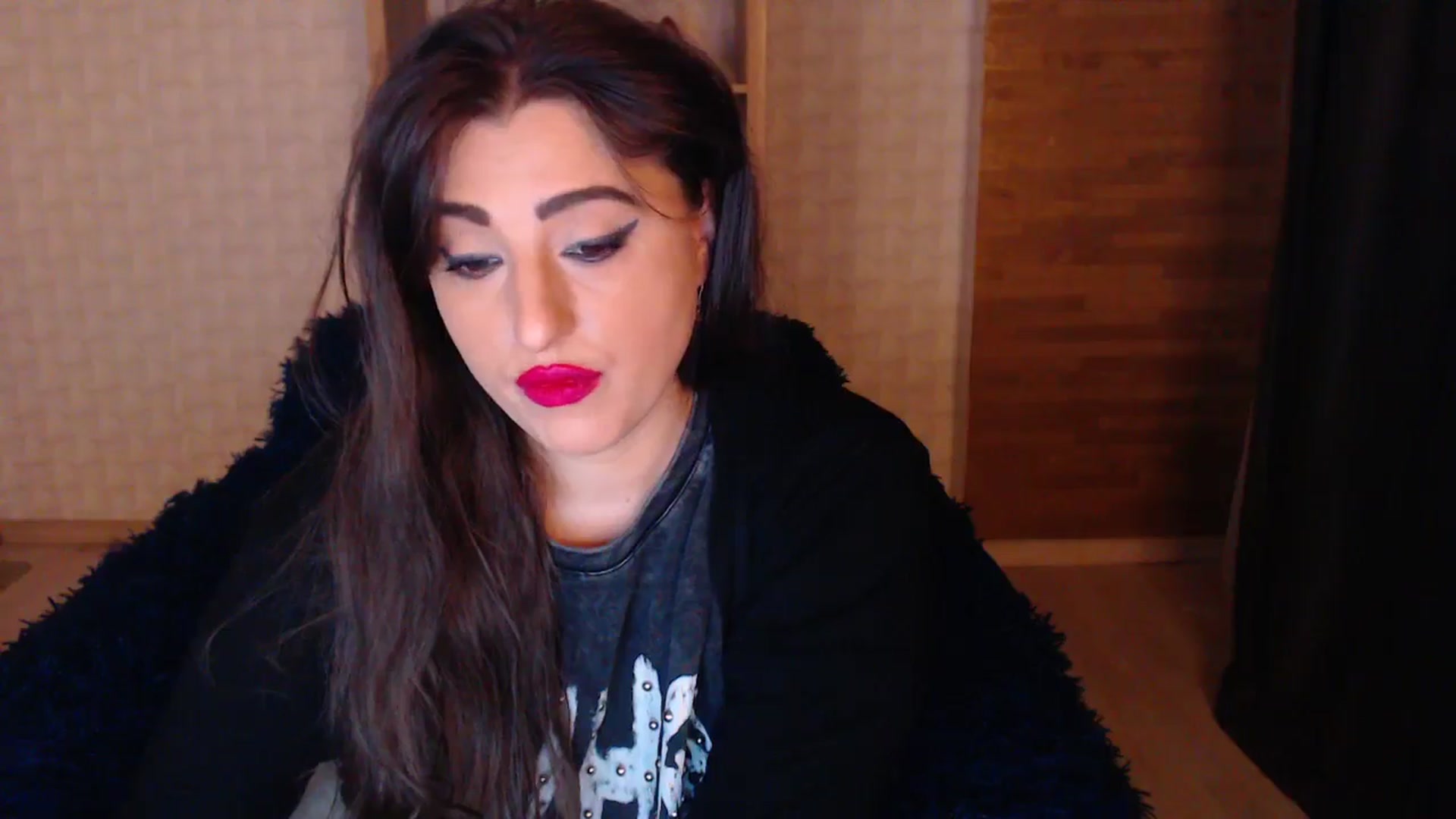 Gallery image thumbnail from HotRebbecca's myfreecams stream on, 05/26/2025, 02:48 image 2 of 20