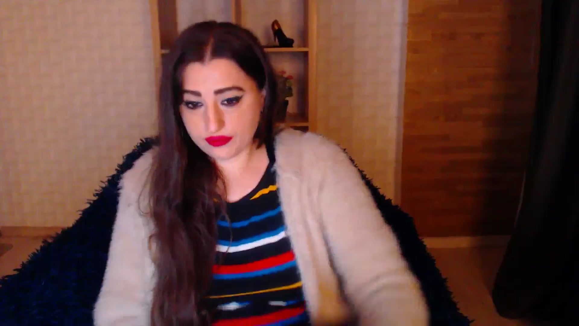 Gallery image thumbnail from HotRebbecca's myfreecams stream on, 05/27/2025, 24:37 image 12 of 20