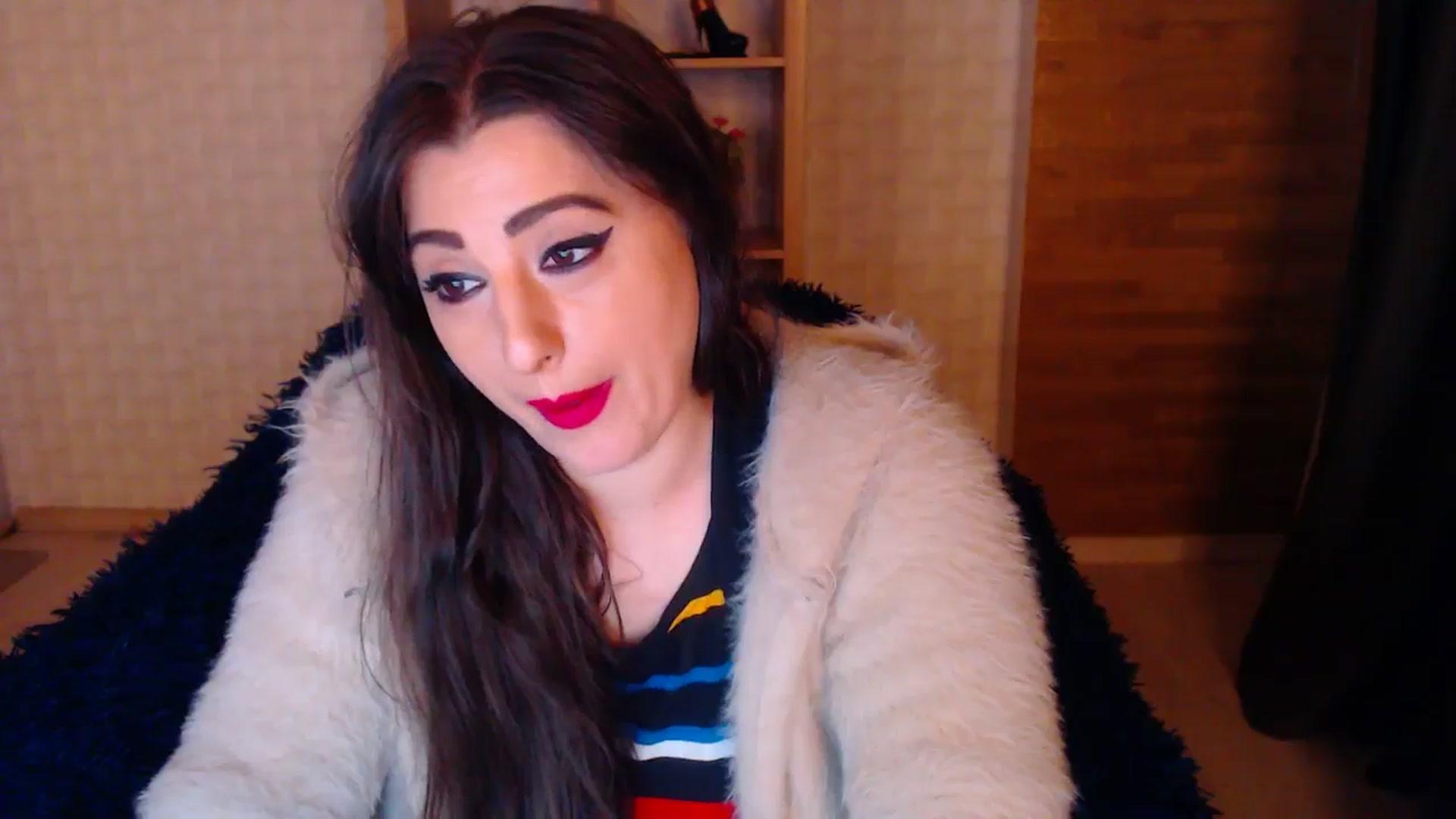 Gallery image thumbnail from HotRebbecca's myfreecams stream on, 05/27/2025, 24:37 image 14 of 20