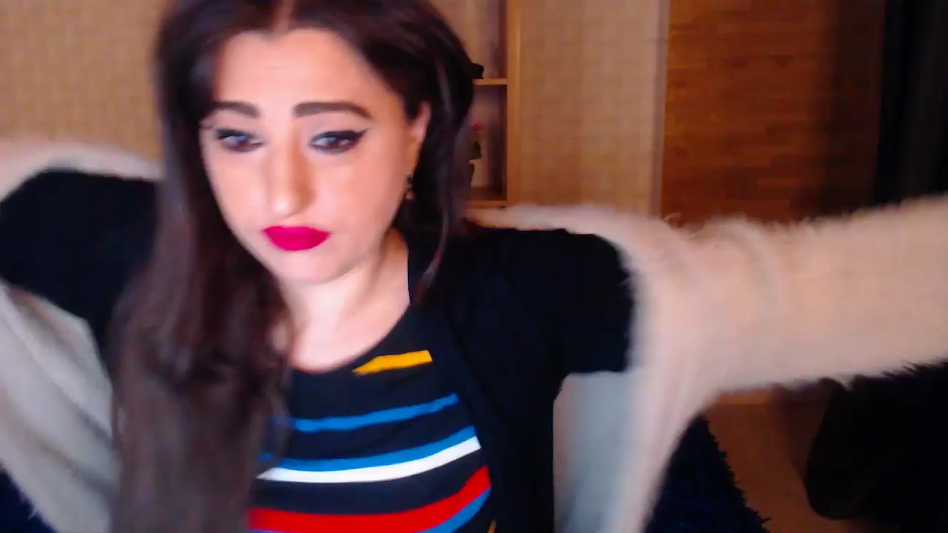 Gallery image thumbnail from HotRebbecca's myfreecams stream on, 05/27/2025, 24:37 image 11 of 20