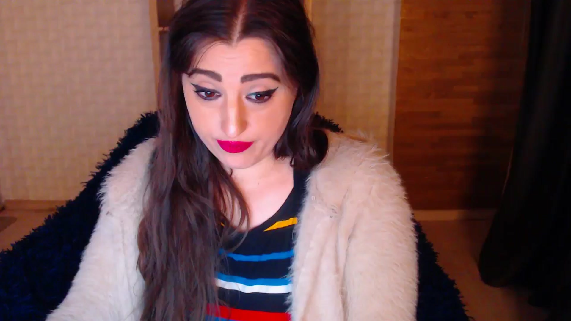 Gallery image thumbnail from HotRebbecca's myfreecams stream on, 05/27/2025, 24:37 image 20 of 20