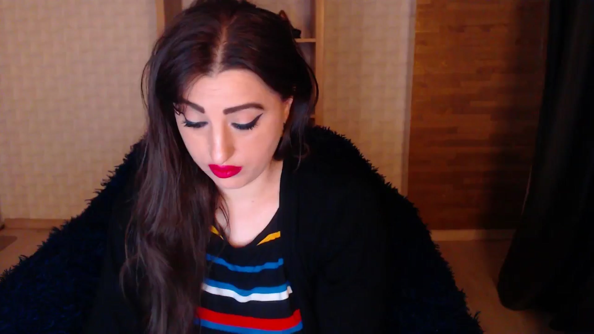 Gallery image thumbnail from HotRebbecca's myfreecams stream on, 05/27/2025, 24:37 image 5 of 20