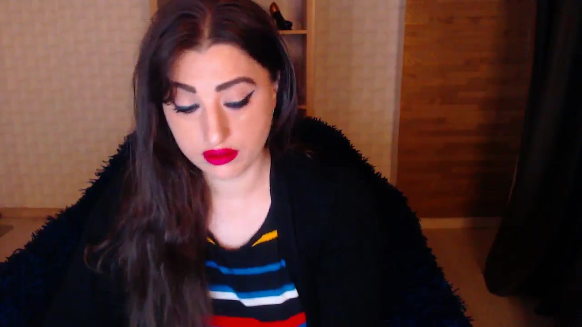 Gallery image thumbnail from HotRebbecca's myfreecams stream on, 05/27/2025, 24:37 image 3 of 20