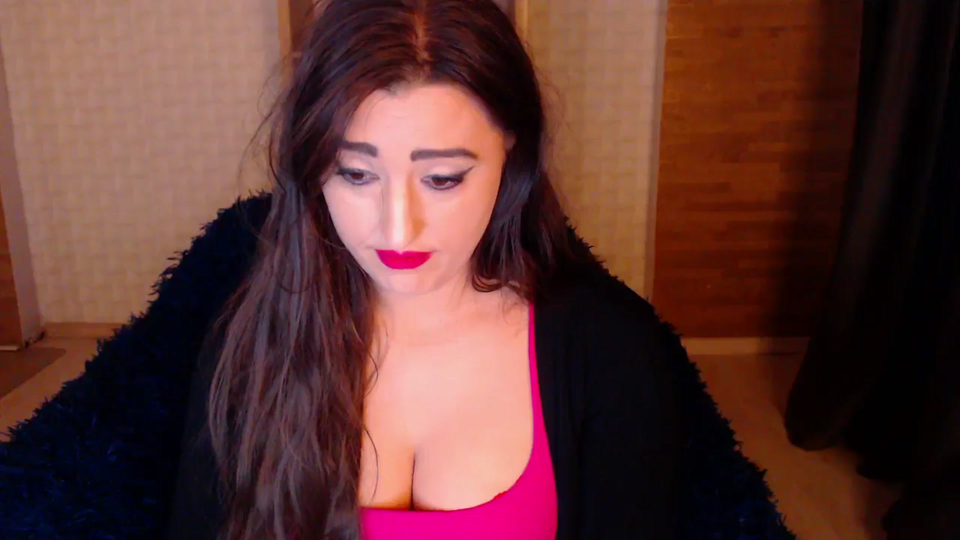 Gallery image thumbnail from HotRebbecca's myfreecams stream on, 05/28/2025, 02:26 image 19 of 20