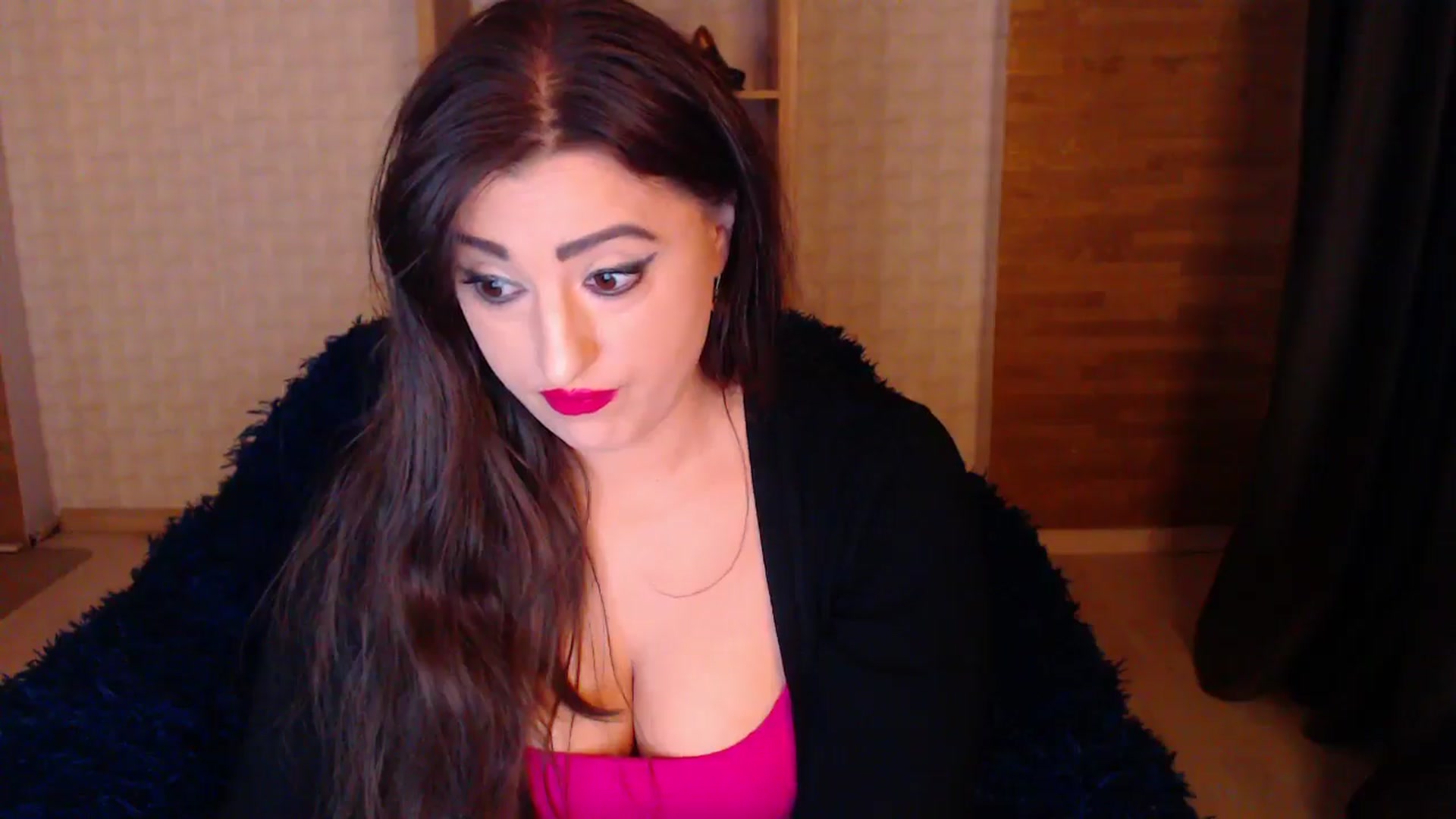 Gallery image thumbnail from HotRebbecca's myfreecams stream on, 05/28/2025, 02:26 image 6 of 20
