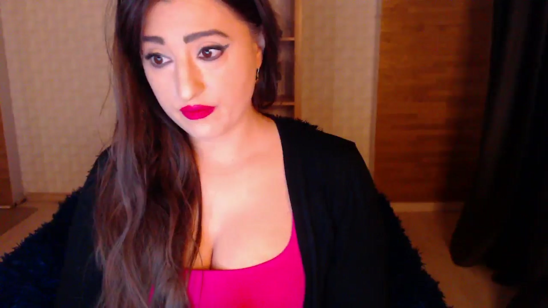 Gallery image thumbnail from HotRebbecca's myfreecams stream on, 05/28/2025, 02:26 image 10 of 20