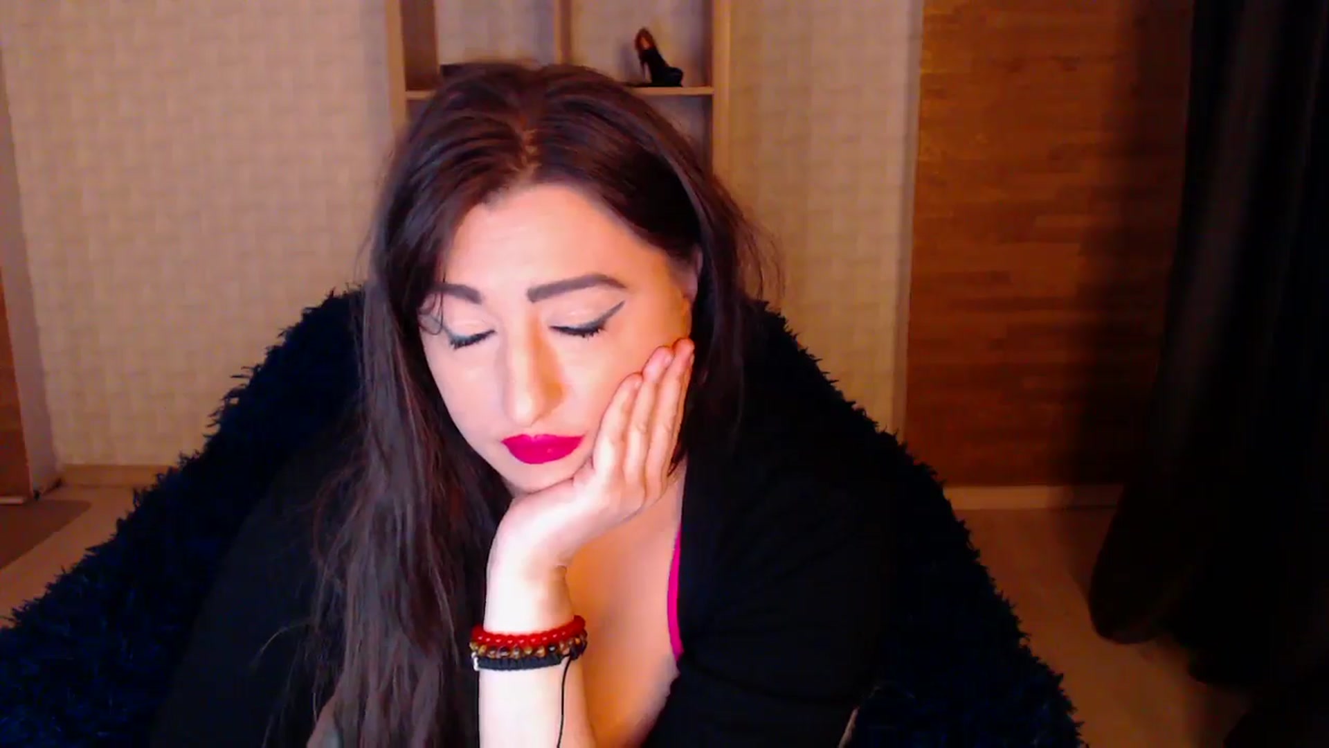 Gallery image thumbnail from HotRebbecca's myfreecams stream on, 05/28/2025, 02:26 image 13 of 20