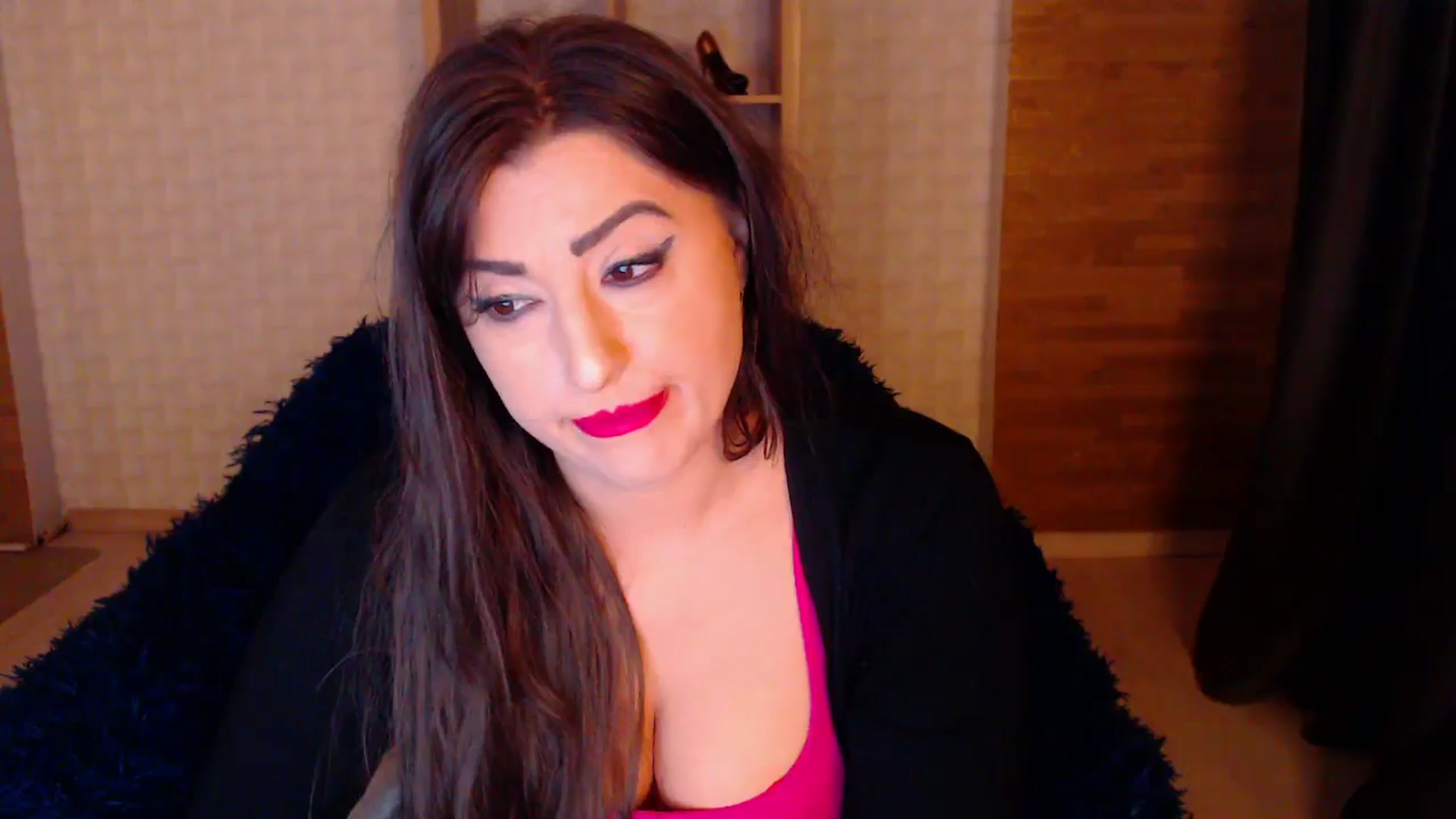 Gallery image thumbnail from HotRebbecca's myfreecams stream on, 05/28/2025, 02:26 image 14 of 20