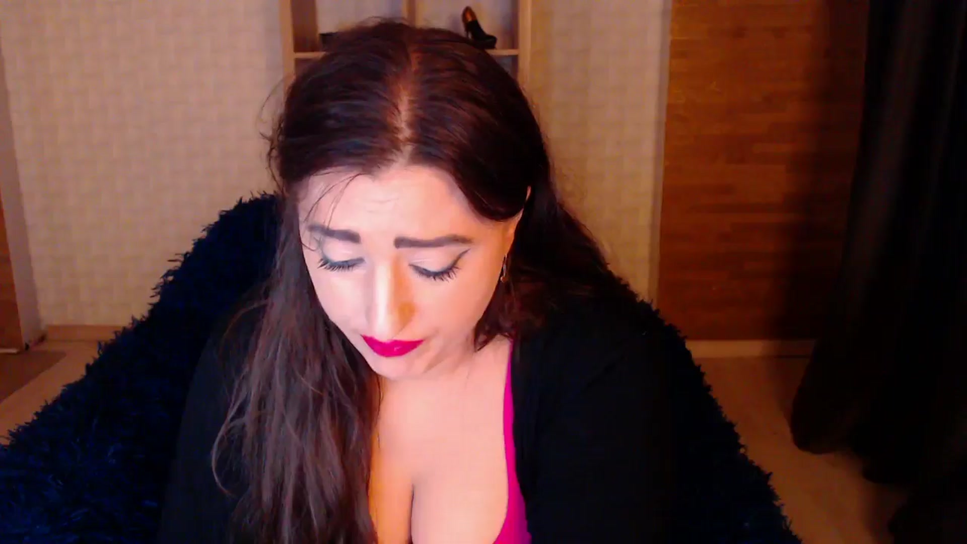 Gallery image thumbnail from HotRebbecca's myfreecams stream on, 05/28/2025, 02:26 image 18 of 20
