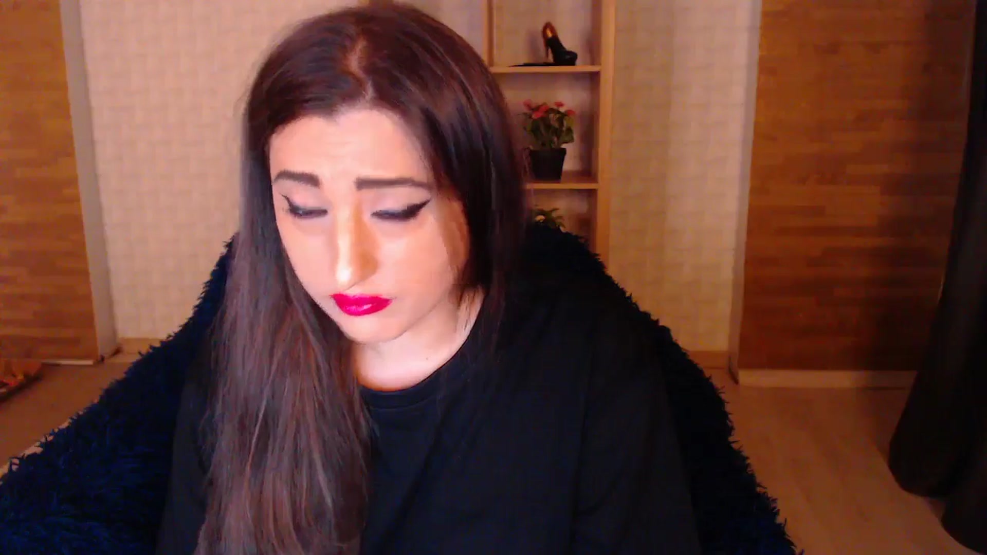 Gallery image thumbnail from HotRebbecca's myfreecams stream on, 05/31/2025, 23:01 image 10 of 20