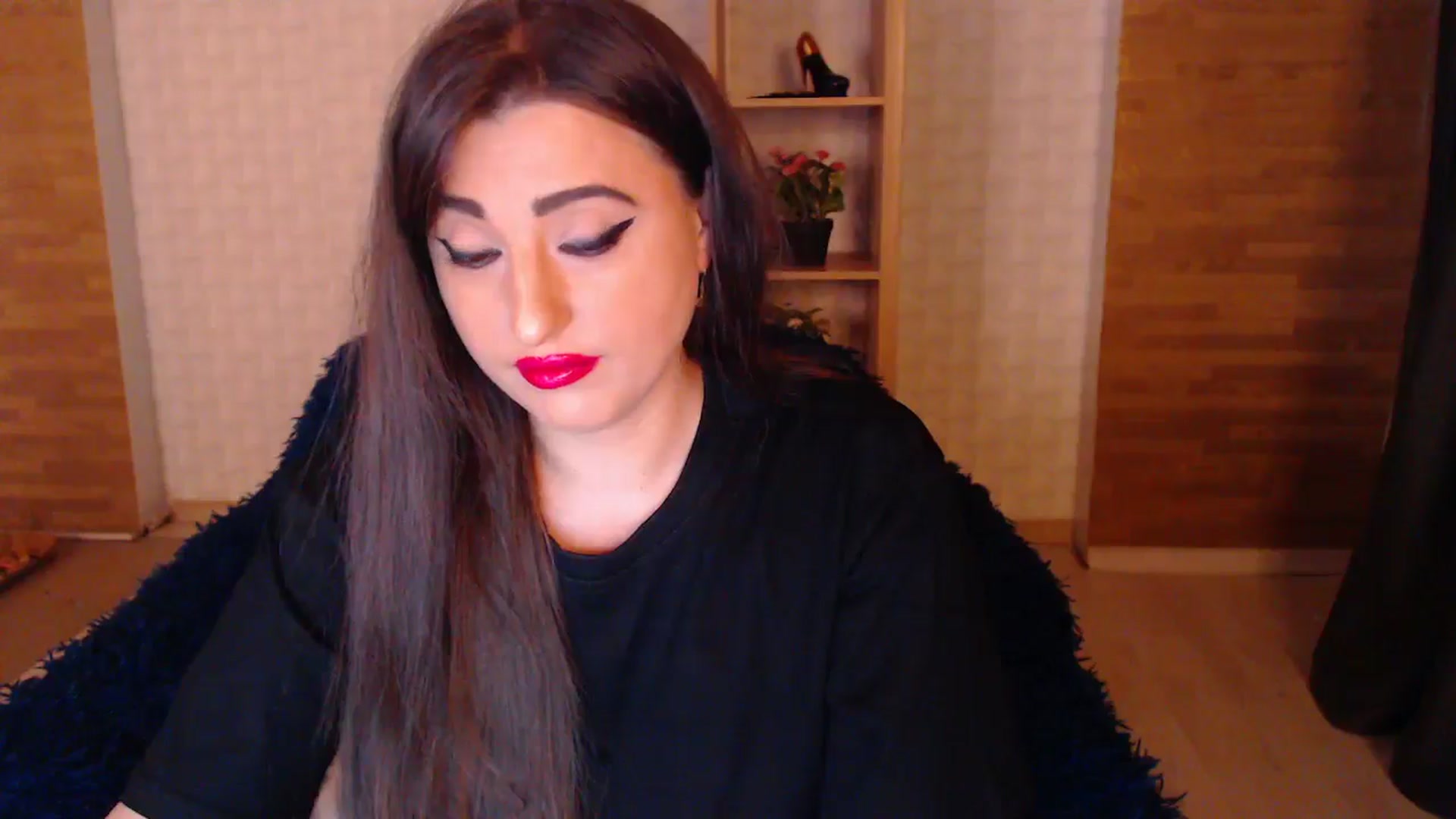 Gallery image thumbnail from HotRebbecca's myfreecams stream on, 05/31/2025, 23:01 image 4 of 20