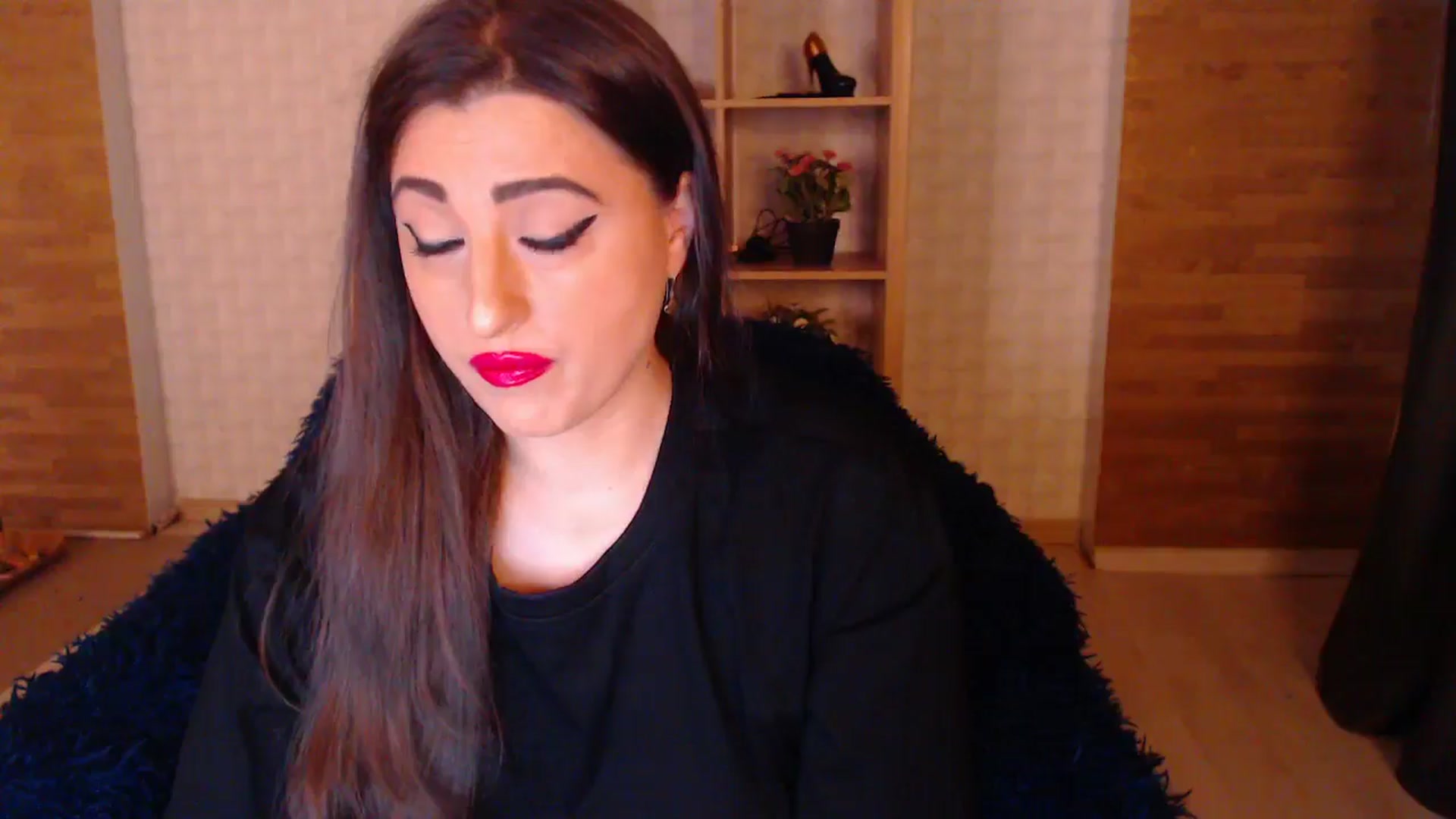 Gallery image thumbnail from HotRebbecca's myfreecams stream on, 05/31/2025, 23:01 image 8 of 20