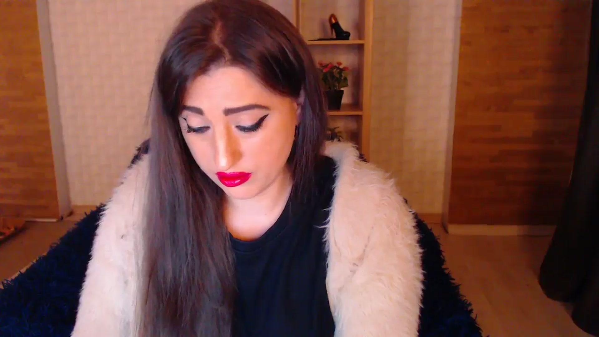 Gallery image thumbnail from HotRebbecca's myfreecams stream on, 05/31/2025, 23:01 image 12 of 20