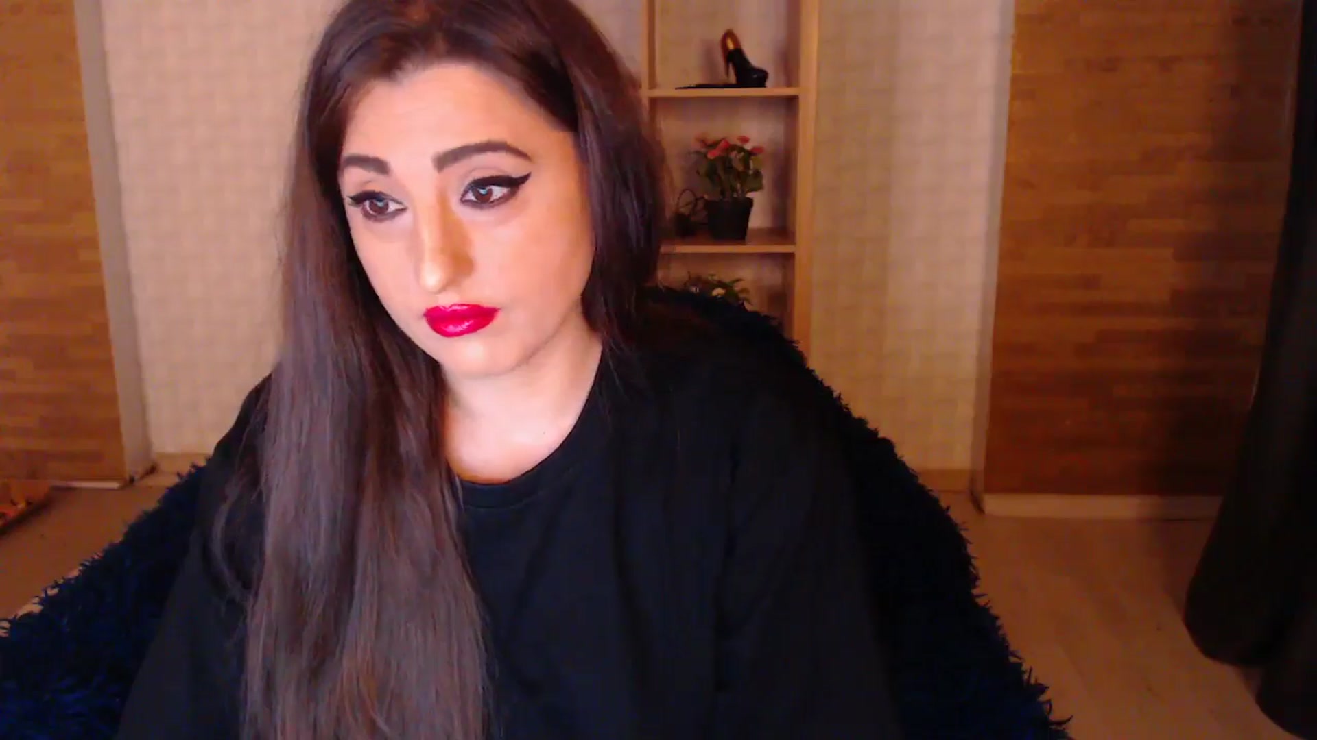 Gallery image thumbnail from HotRebbecca's myfreecams stream on, 05/31/2025, 23:01 image 2 of 20