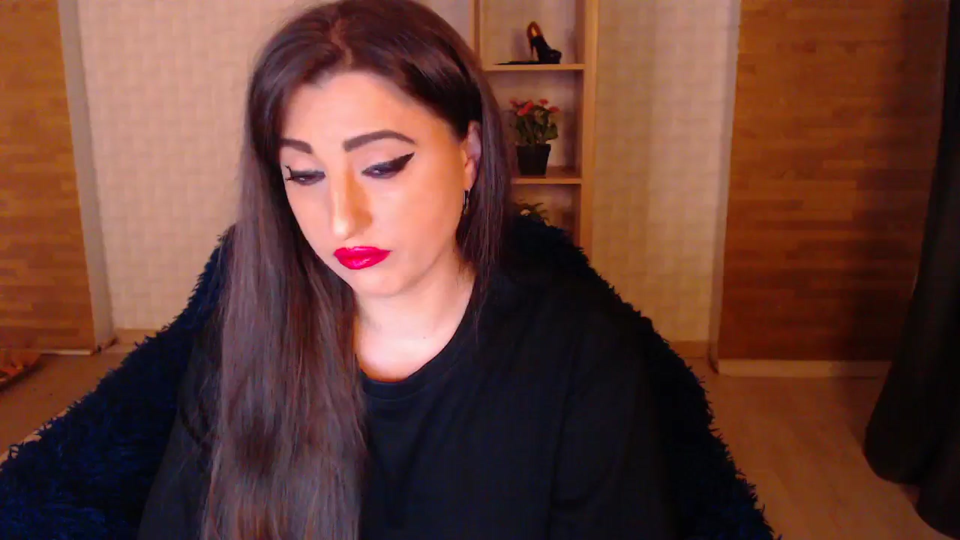 Gallery image thumbnail from HotRebbecca's myfreecams stream on, 05/31/2025, 23:01 image 11 of 20