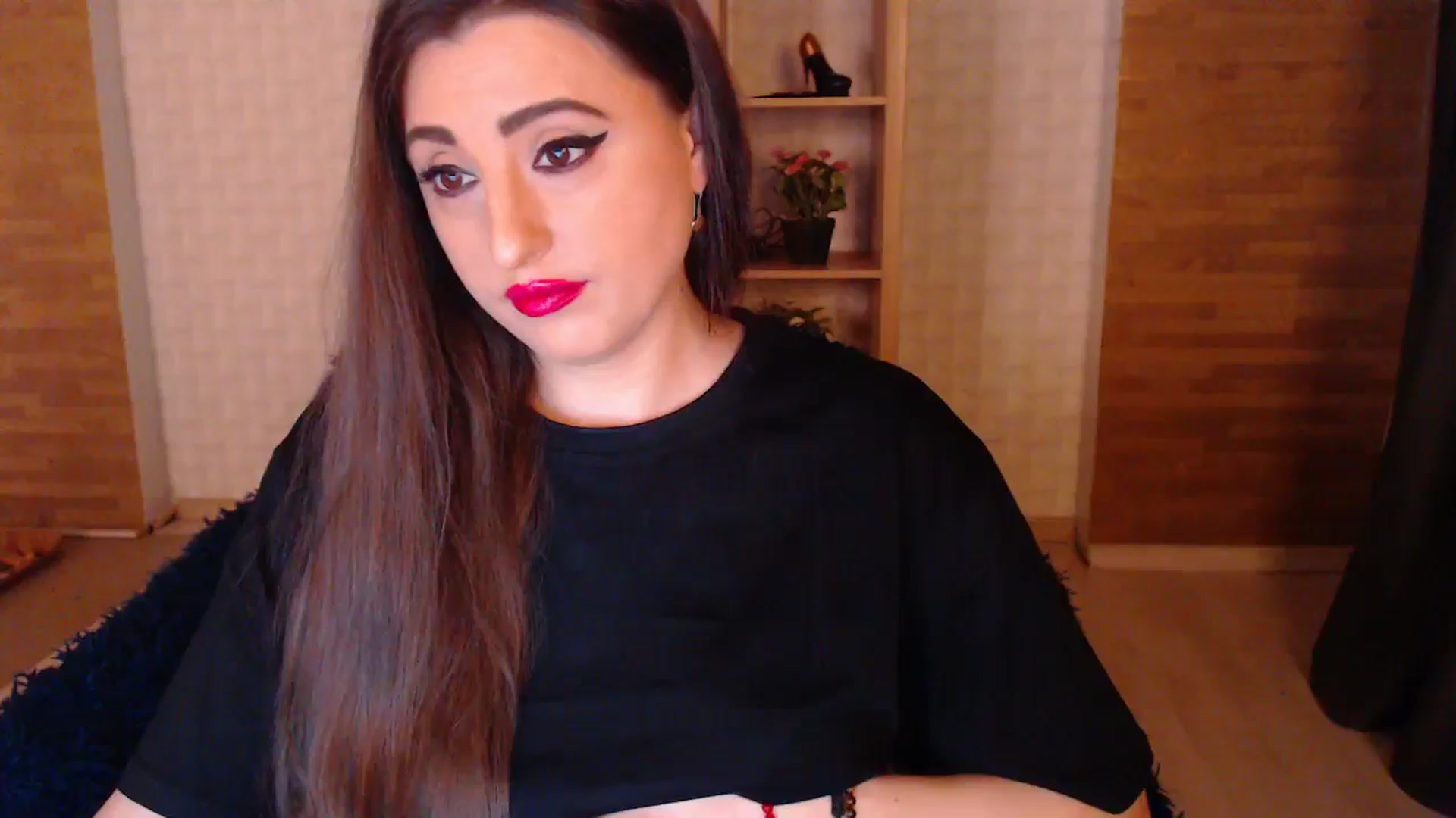 Gallery image thumbnail from HotRebbecca's myfreecams stream on, 05/31/2025, 23:01 image 9 of 20