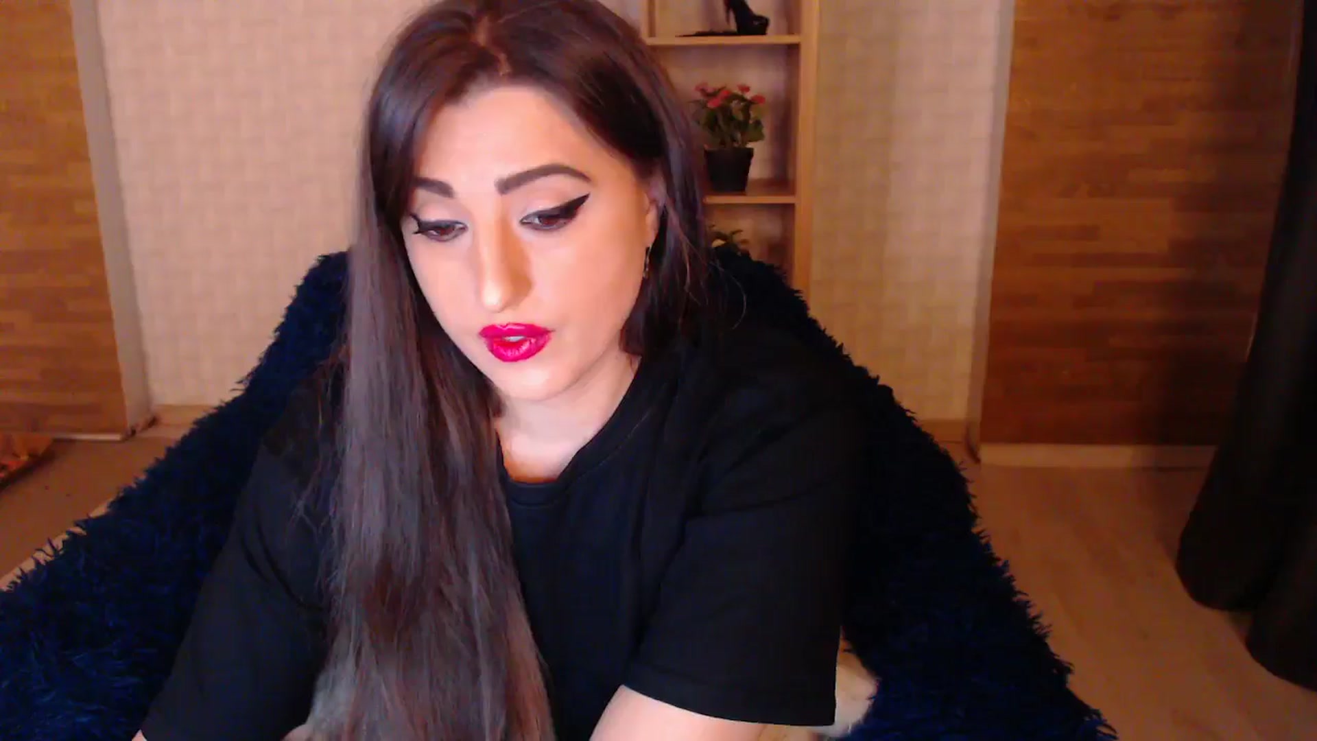 Gallery image thumbnail from HotRebbecca's myfreecams stream on, 06/01/2025, 24:06 image 11 of 20