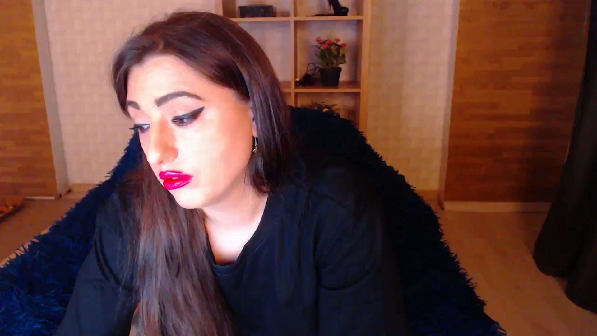 Gallery image thumbnail from HotRebbecca's myfreecams stream on, 06/01/2025, 24:06 image 18 of 20