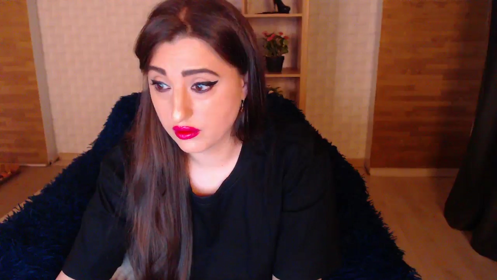 Gallery image thumbnail from HotRebbecca's myfreecams stream on, 06/01/2025, 24:06 image 15 of 20