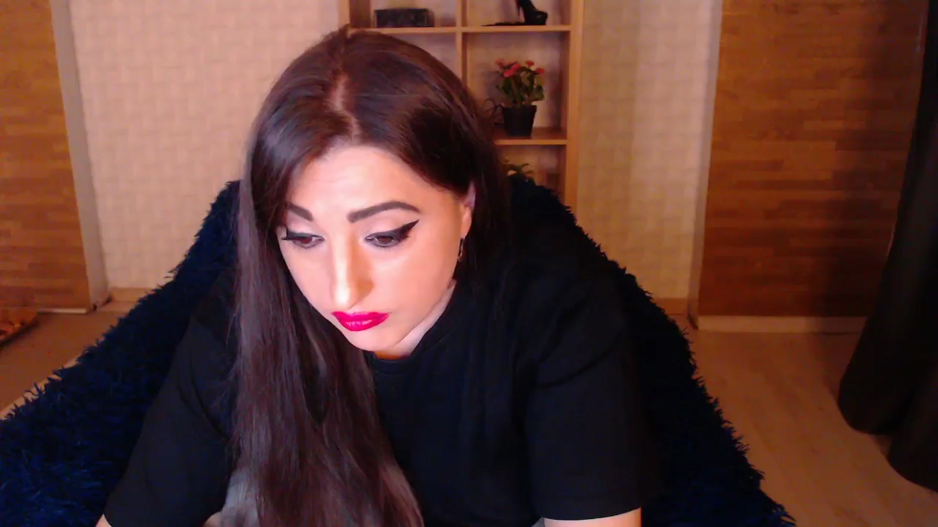 Gallery image thumbnail from HotRebbecca's myfreecams stream on, 06/01/2025, 24:06 image 12 of 20