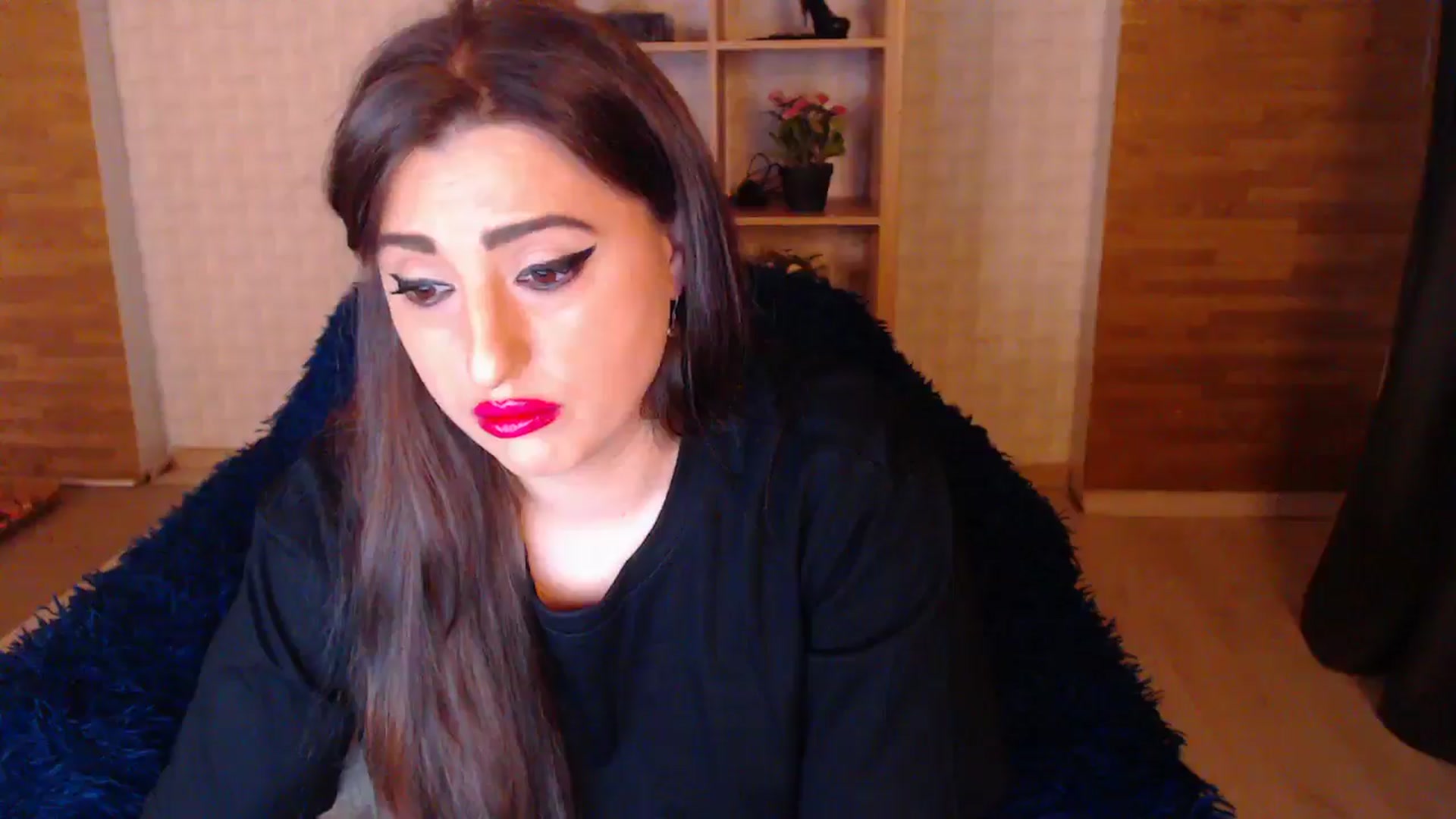 Gallery image thumbnail from HotRebbecca's myfreecams stream on, 06/01/2025, 24:06 image 19 of 20