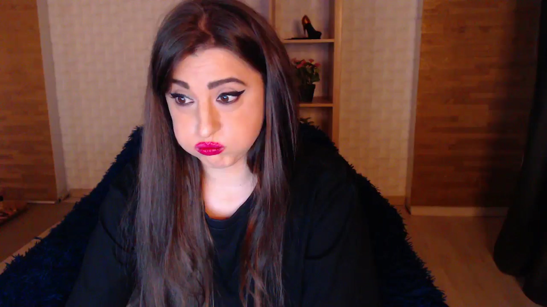 Gallery image thumbnail from HotRebbecca's myfreecams stream on, 06/01/2025, 02:10 image 16 of 20