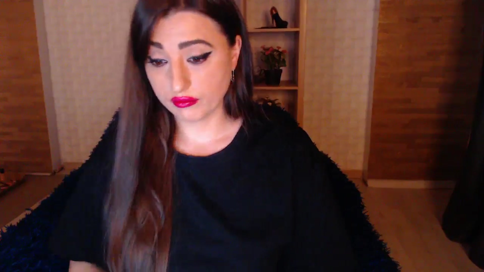 Gallery image thumbnail from HotRebbecca's myfreecams stream on, 06/01/2025, 02:10 image 6 of 20