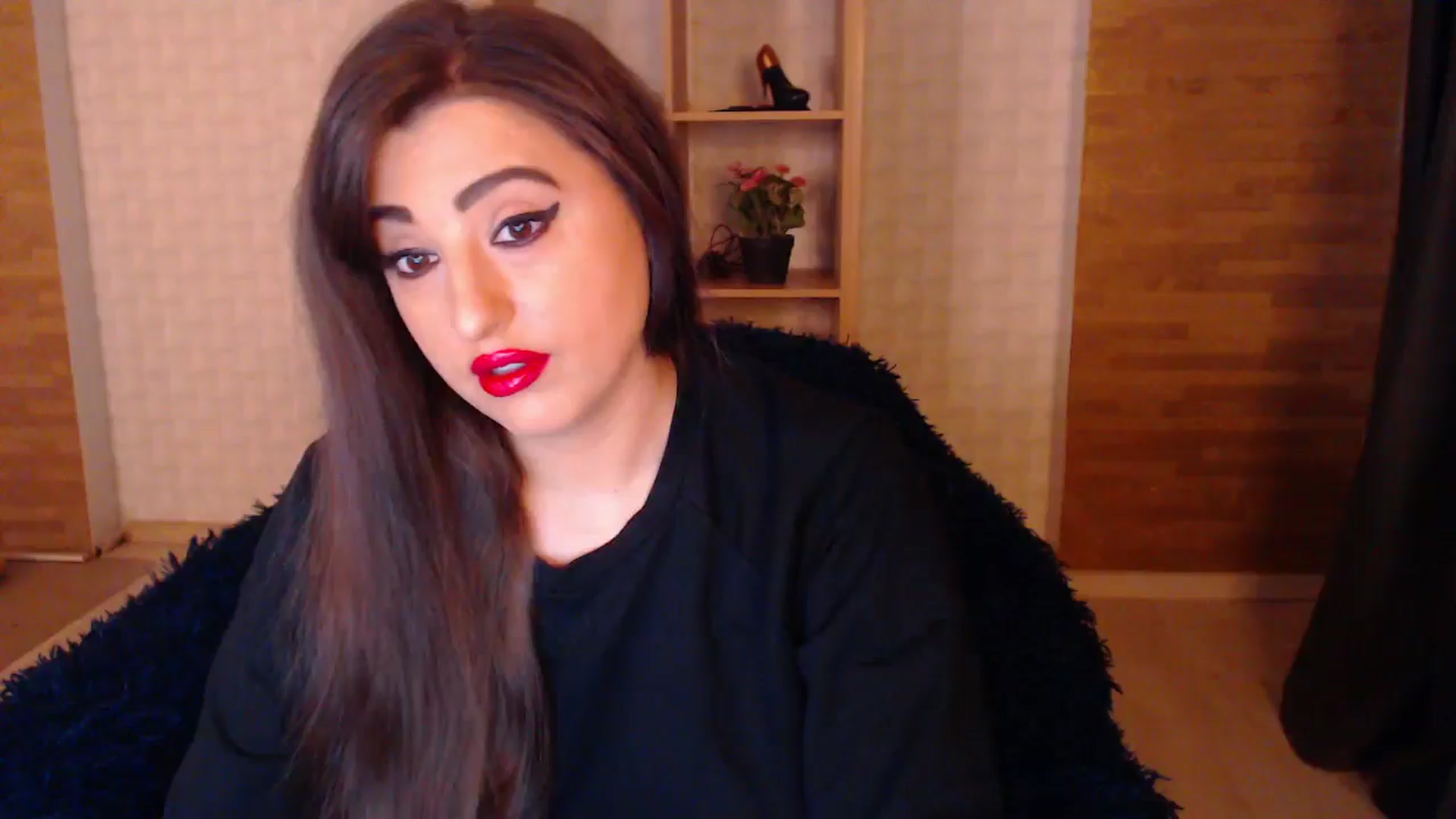 Gallery image thumbnail from HotRebbecca's myfreecams stream on, 06/02/2025, 02:41 image 1 of 20